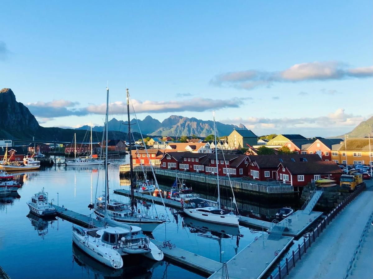 Отель Anker Brygge Свольвер Экстерьер фото View of the village of Svolvær
