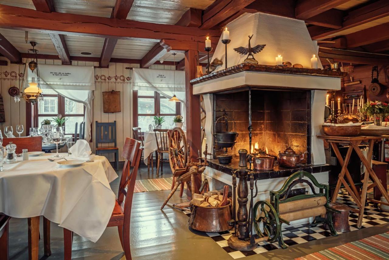 Отель Anker Brygge Свольвер Экстерьер фото Restaurant in the hotel