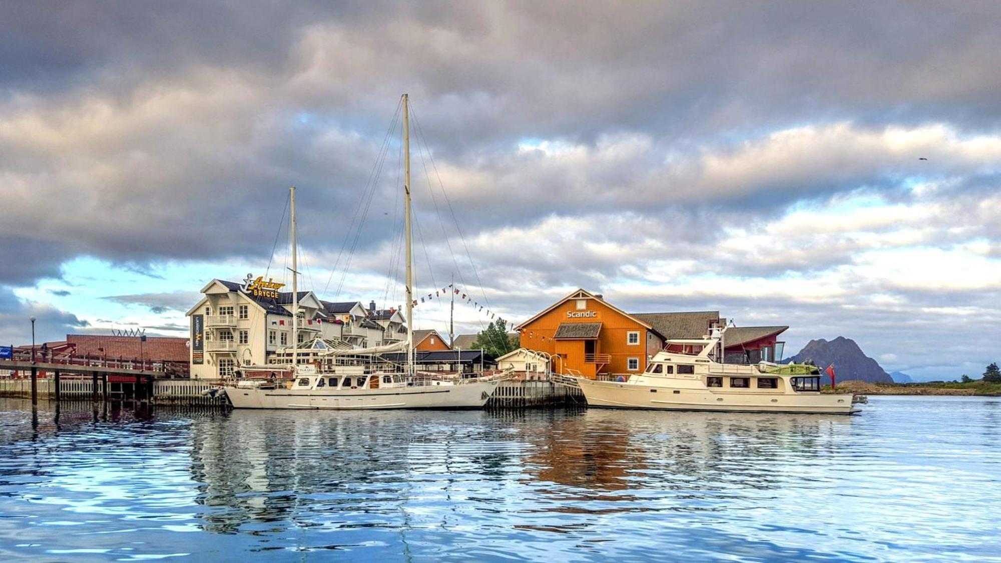 Отель Anker Brygge Свольвер Экстерьер фото