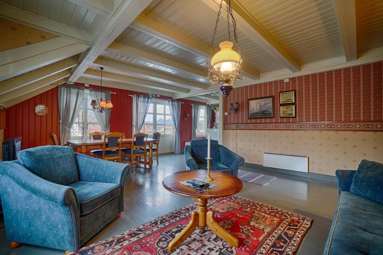 Отель Anker Brygge Свольвер Экстерьер фото The interior of the main house